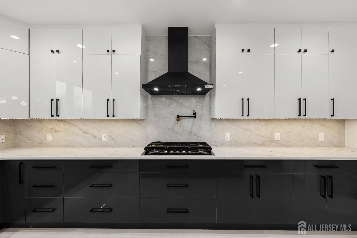 6 Knollwood Road Edison, NJ 08817 - Photo 22 of 44