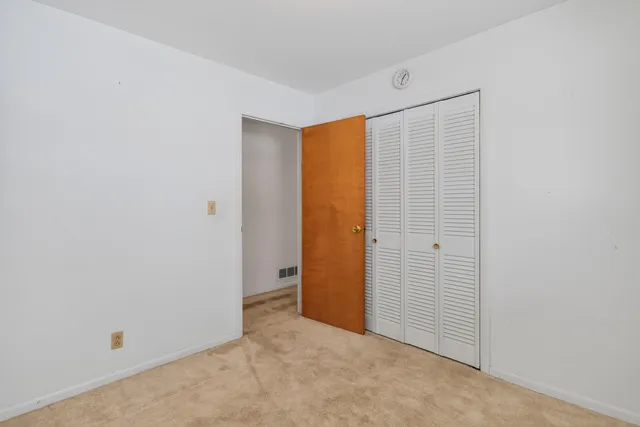 $300,000 | 4934 Warsaw Street, Jackson, MI 49201