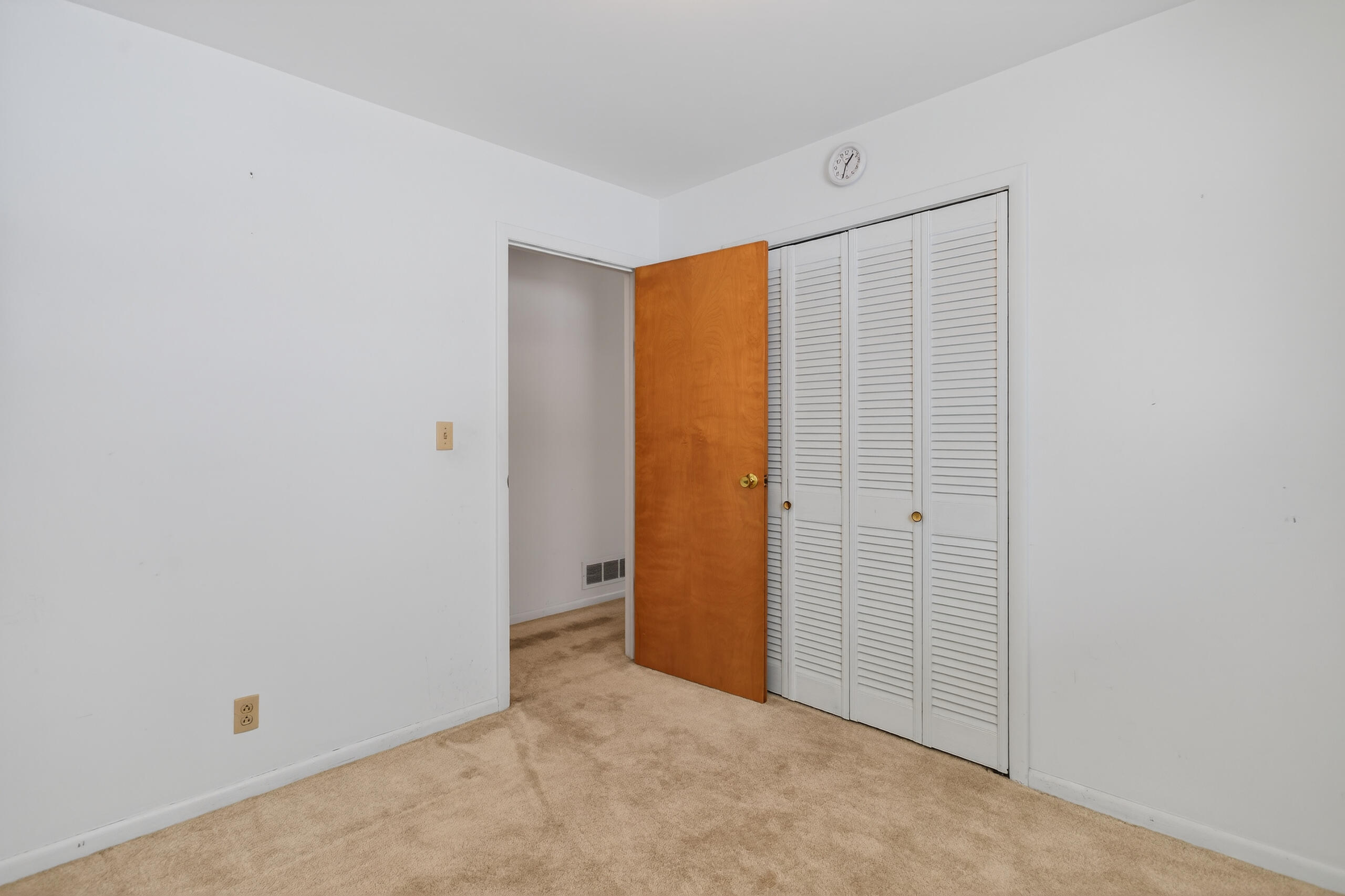 4934 Warsaw Street Jackson, MI 49201 - Photo 17 of 46 015_0N0A8198