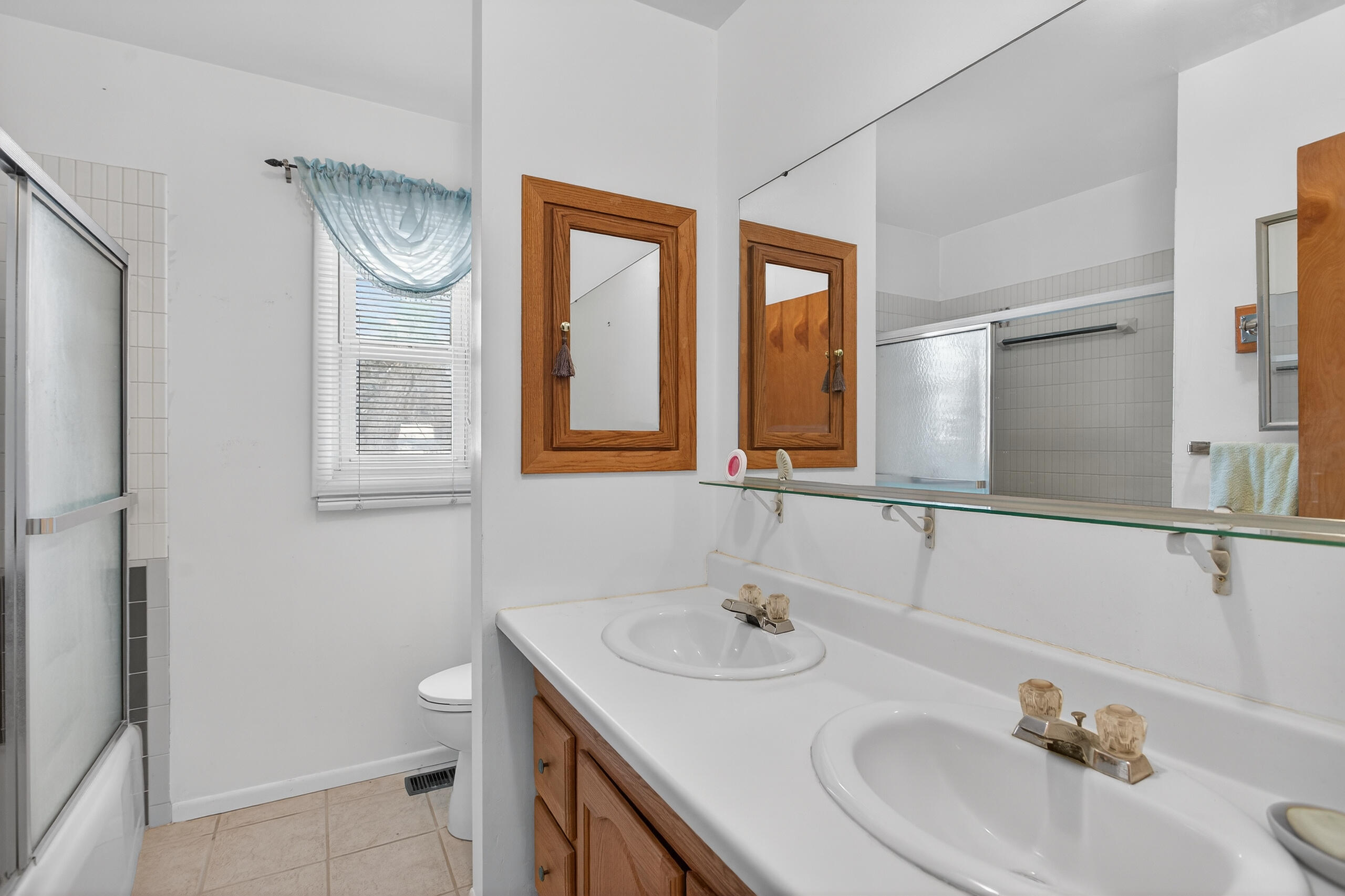 4934 Warsaw Street Jackson, MI 49201 - Photo 23 of 46 022_0N0A8217