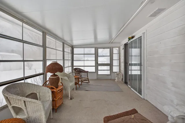 $300,000 | 4934 Warsaw Street, Jackson, MI 49201