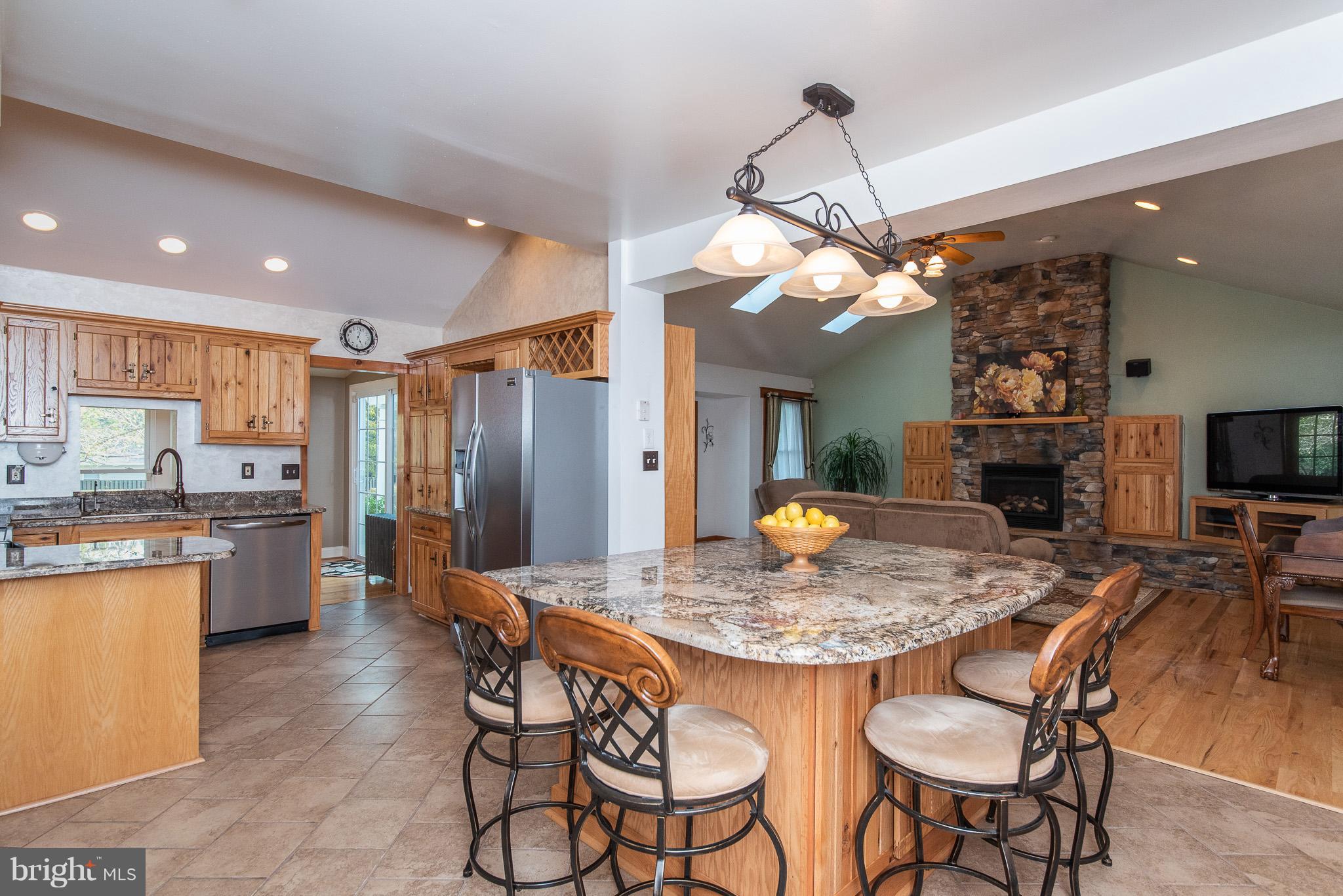889 Maple Tree Road Severn, MD 21144 - Photo 11 of 63 Kitchen