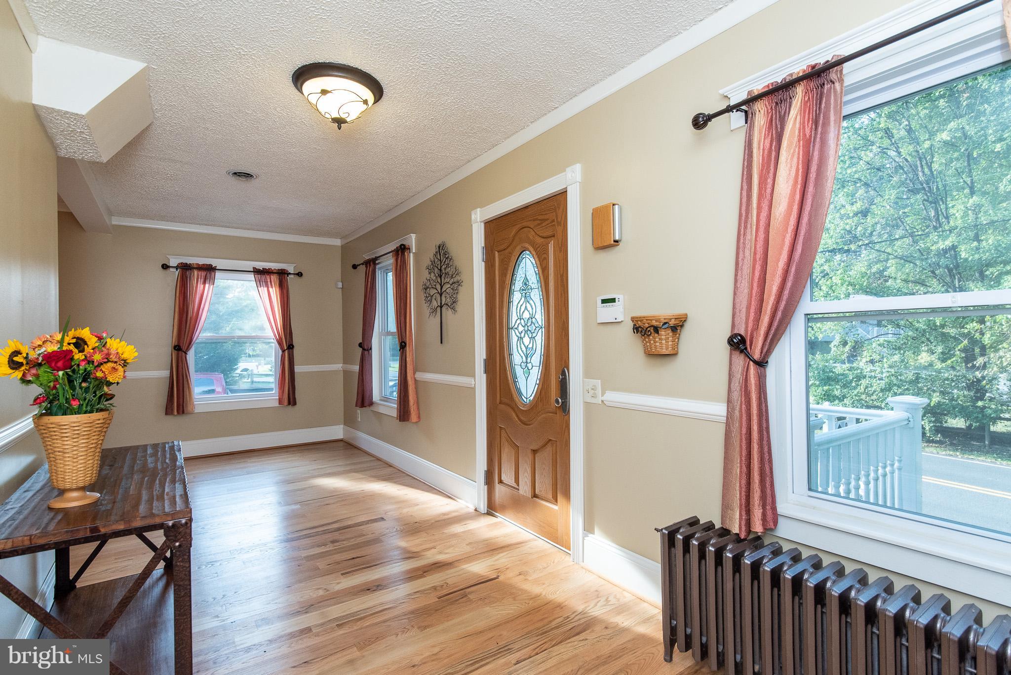 889 Maple Tree Road Severn, MD 21144 - Photo 5 of 63 Foyer