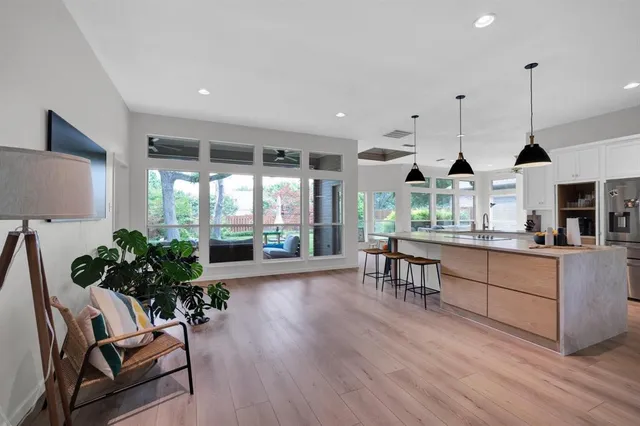 $2,900 | 1206 Brook Arbor Drive, Mansfield, TX 76063