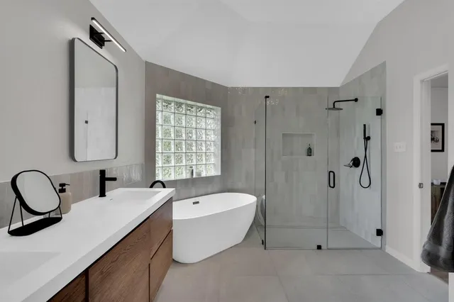 $2,900 | 1206 Brook Arbor Drive, Mansfield, TX 76063