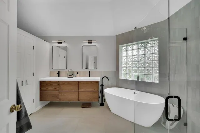 $2,900 | 1206 Brook Arbor Drive, Mansfield, TX 76063