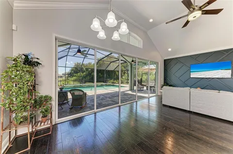 $710,000 | 5217 Horizon Cove, Bradenton, FL 34211