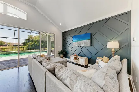 $710,000 | 5217 Horizon Cove, Bradenton, FL 34211