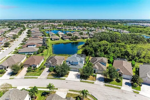 $710,000 | 5217 Horizon Cove, Bradenton, FL 34211