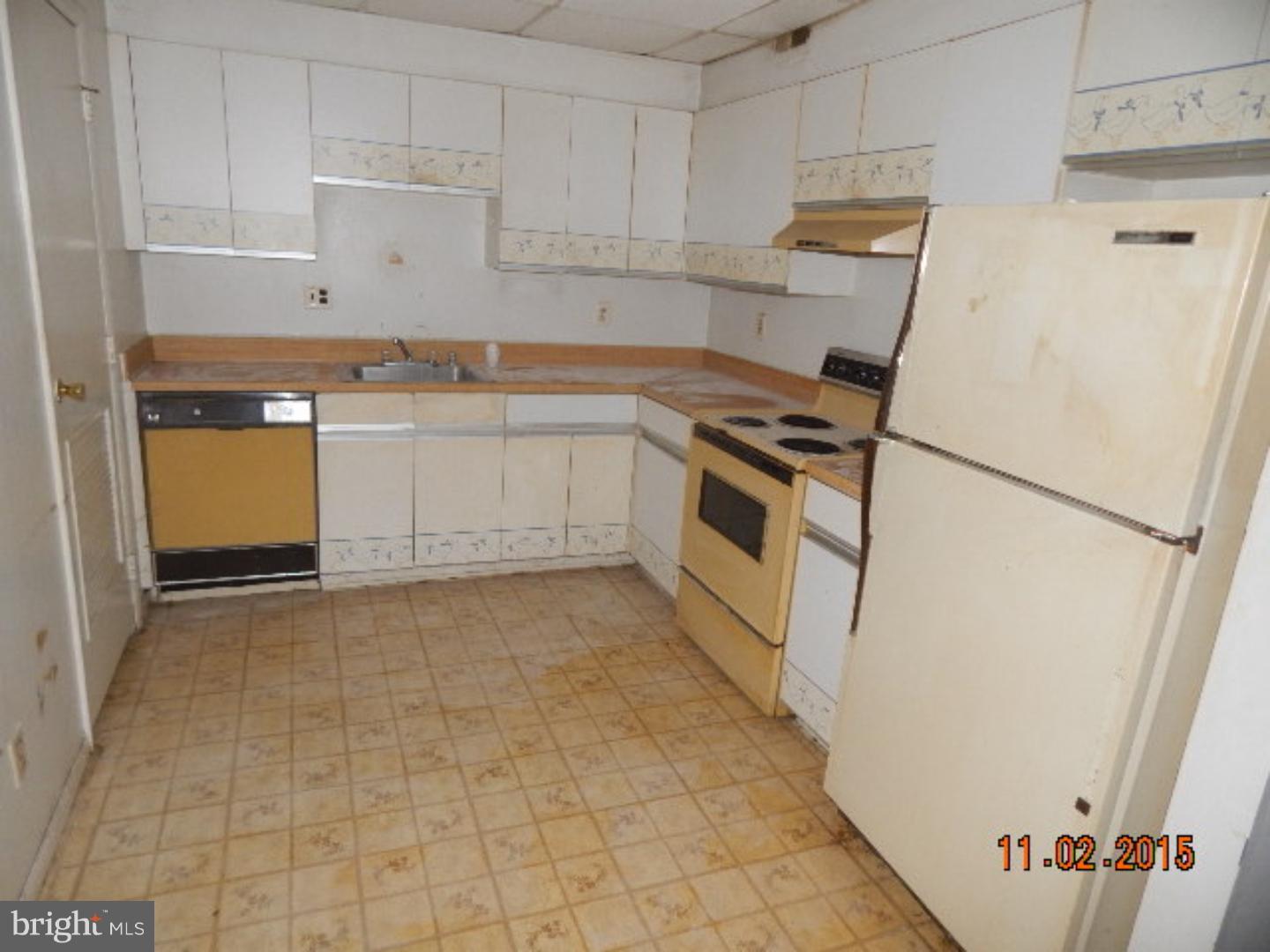 121 Chaucer Road Mount Laurel, NJ 08054 - Photo 8 of 12