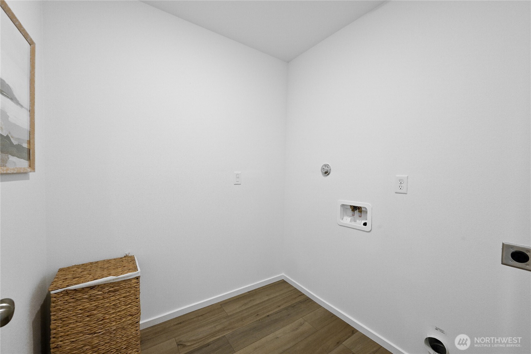 83 Moonshadow Lane Sequim, WA 98382 - Photo 21 of 22 a view of room with wooden floor