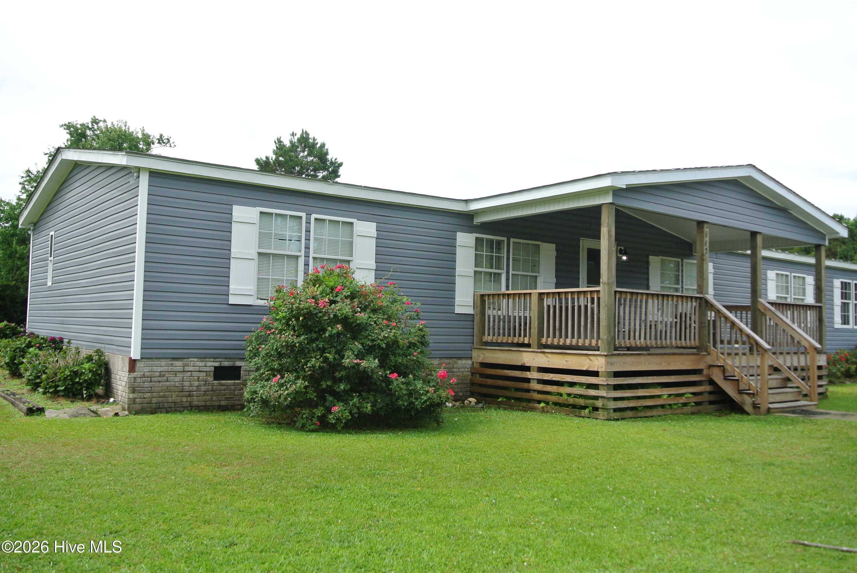 662 Straits Road Gloucester, NC 28528 - Photo 1 of 56