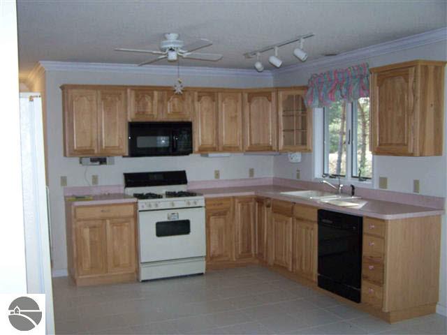 1599 Blue Heron Road Alger, MI 48610 - Photo 6 of 13 1758493-5.JPG