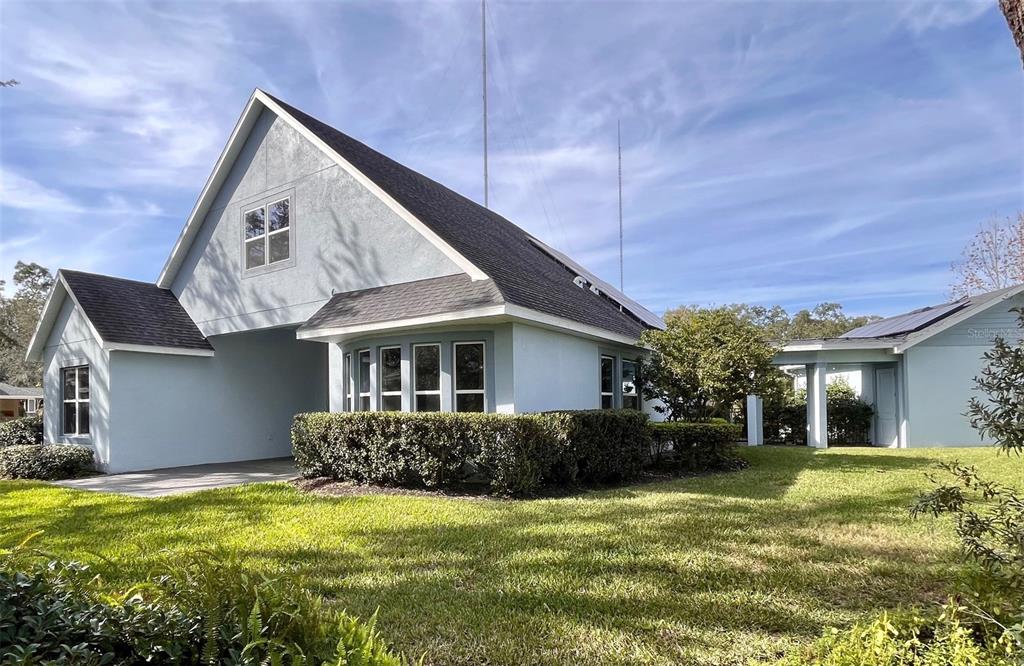 5901 Nature Ridge Lane Lithia, FL 33547 - Photo 8 of 54