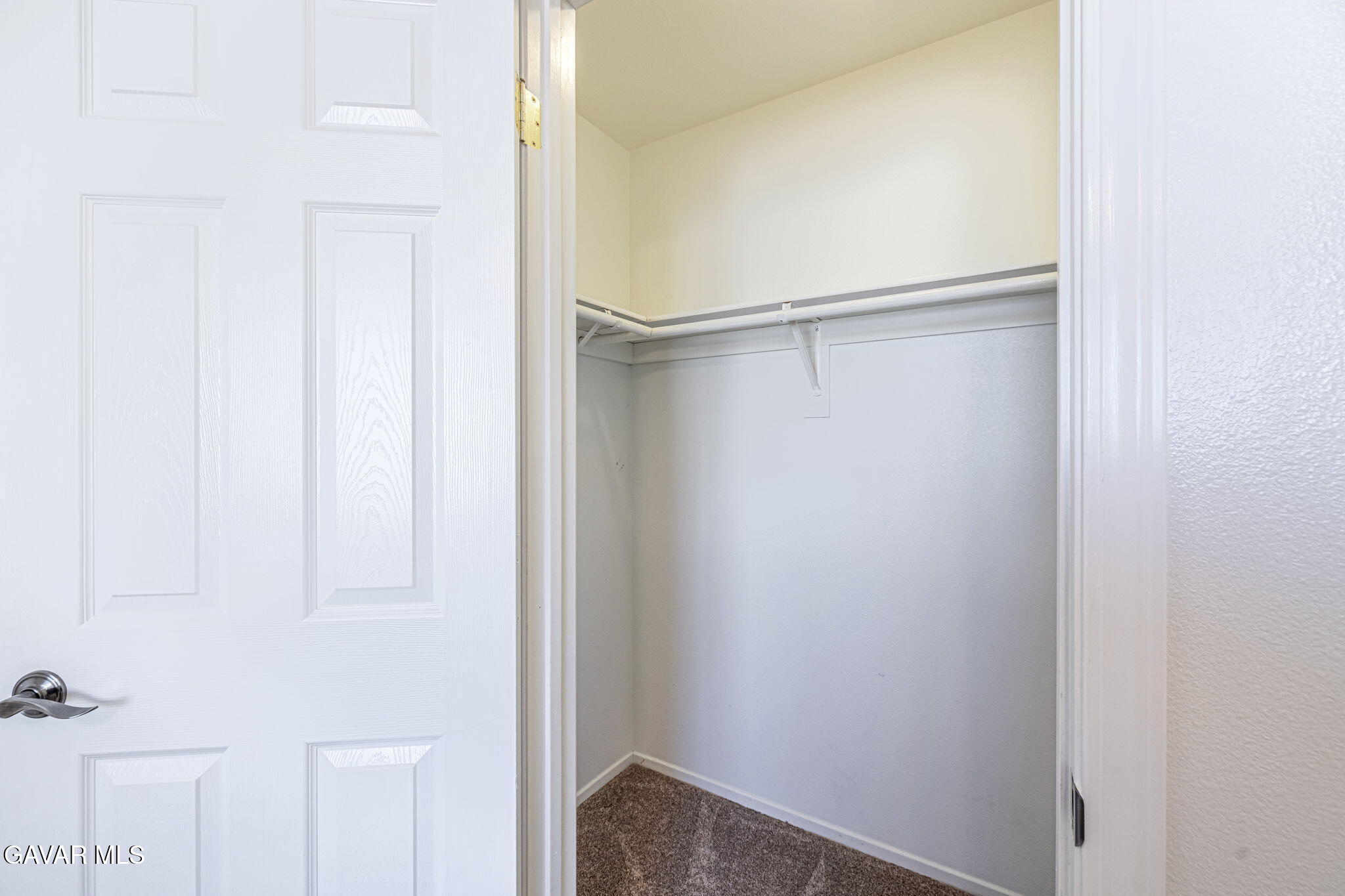 2400 Sunset Ridge Drive Rosamond, CA 93560 - Photo 16 of 34 a view of small space