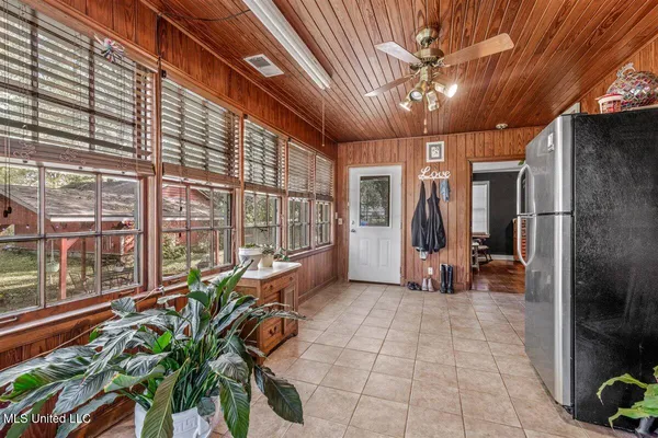 $384,900 | 4652 Highway 51, Senatobia, MS 38668