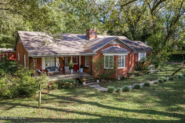 $384,900 | 4652 Highway 51, Senatobia, MS 38668