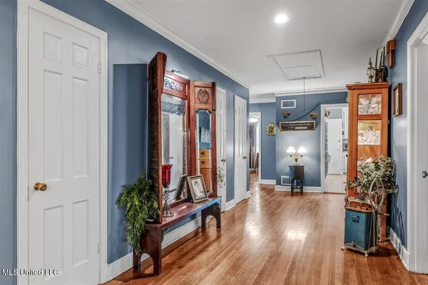 $384,900 | 4652 Highway 51, Senatobia, MS 38668