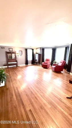 $384,900 | 4652 Highway 51, Senatobia, MS 38668