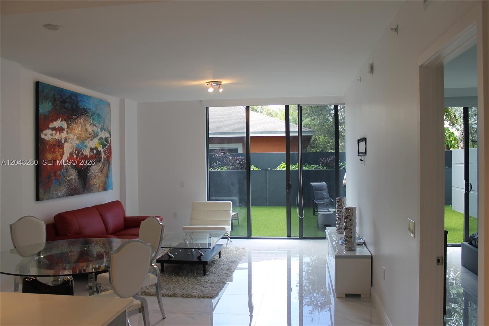 201 Southwest 17th Road, Unit 802 Miami, FL 33129 - Photo 4 of 8