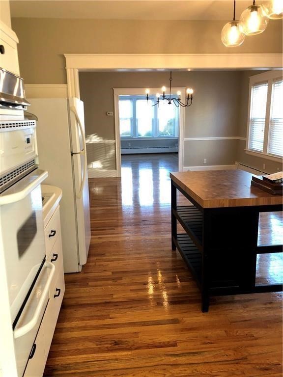 73 Overhill Road Providence, RI 02906 - Photo 8 of 14