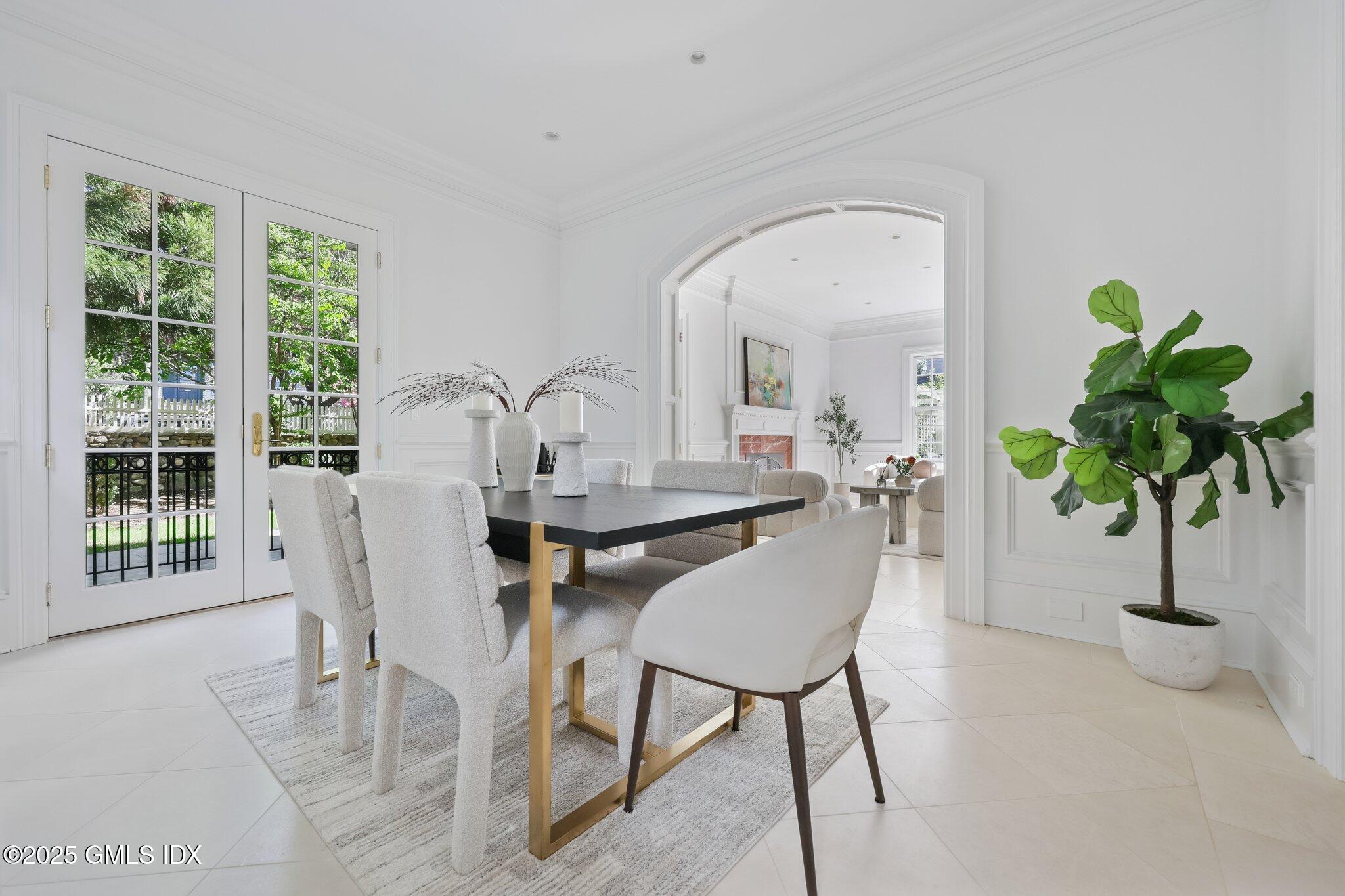 90 East Elm Street, Unit 1 Greenwich, CT 06830 - Photo 11 of 39 11-web-or-mls-90-e-elm-st-unit-1