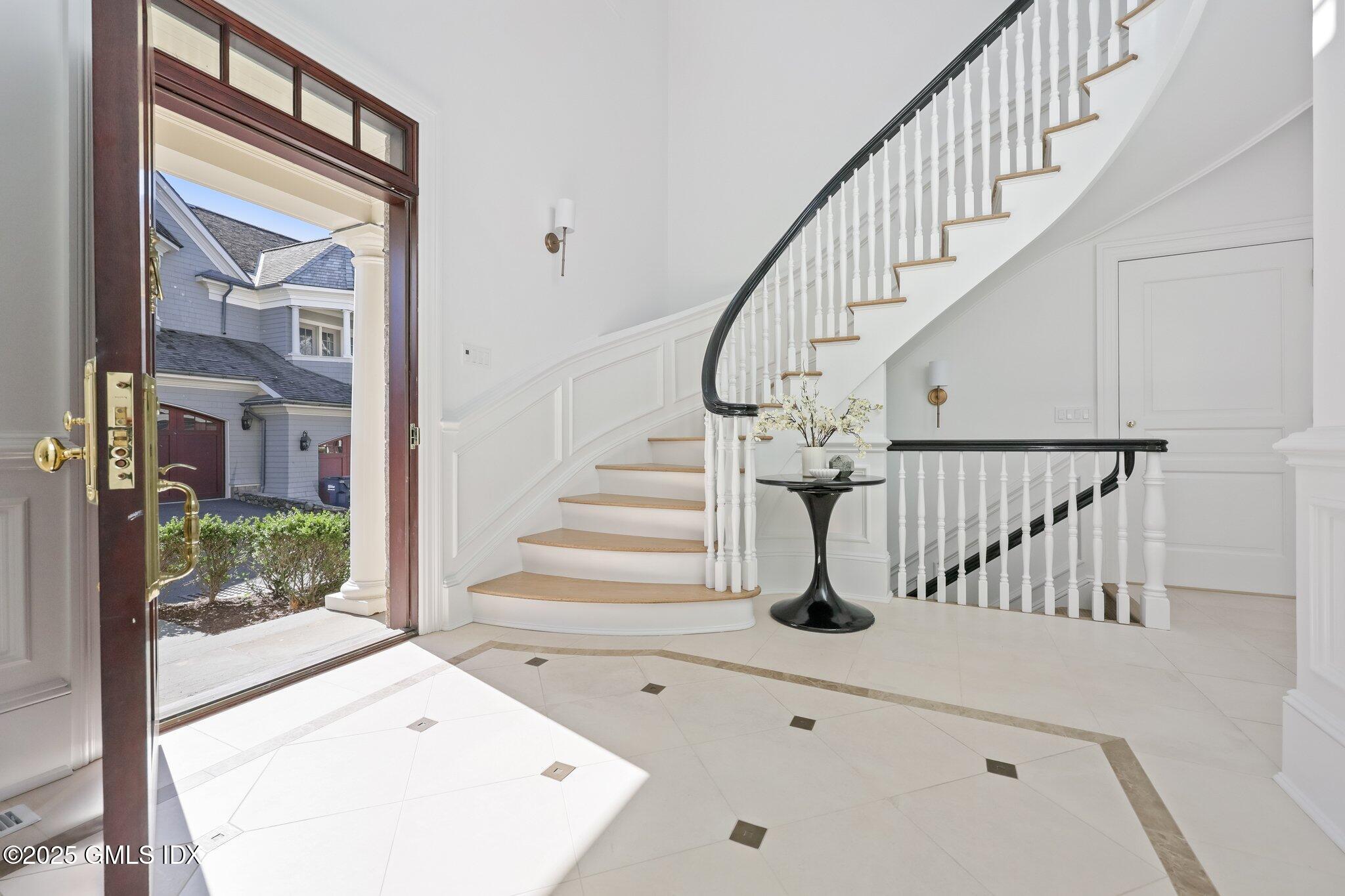 90 East Elm Street, Unit 1 Greenwich, CT 06830 - Photo 4 of 39 3-web-or-mls-90-e-elm-st-unit-1
