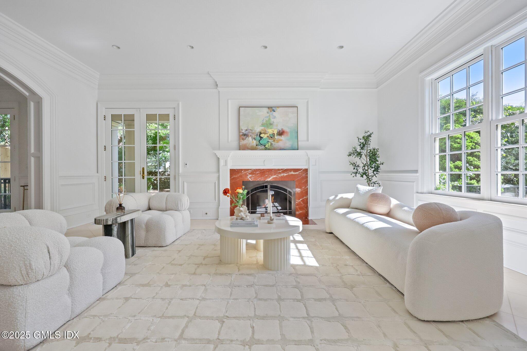 90 East Elm Street, Unit 1 Greenwich, CT 06830 - Photo 5 of 39 4-web-or-mls-90-e-elm-st-unit-1