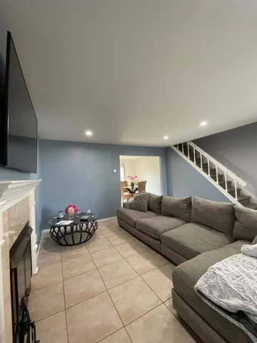 $3,500 | 12 Paine Commons, Yaphank, NY 11980