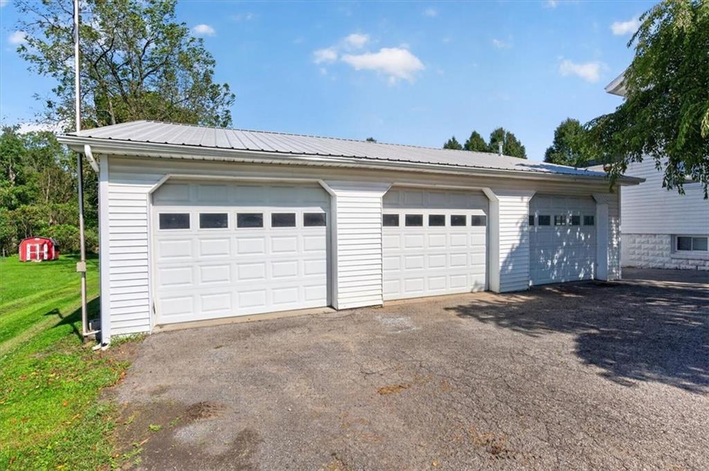 251 Winfield Road Sarver, PA 16055 - Photo 5 of 39 Gallery Image 5