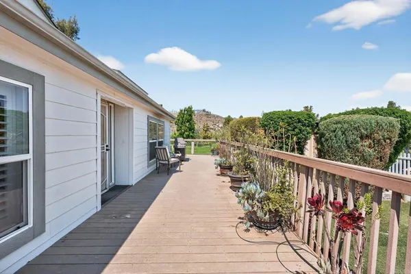 $675,000 | 4650 Dulin Road, Unit SPC 1, Fallbrook, CA 92003