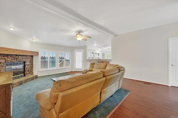 $675,000 | 4650 Dulin Road, Unit SPC 1, Fallbrook, CA 92003