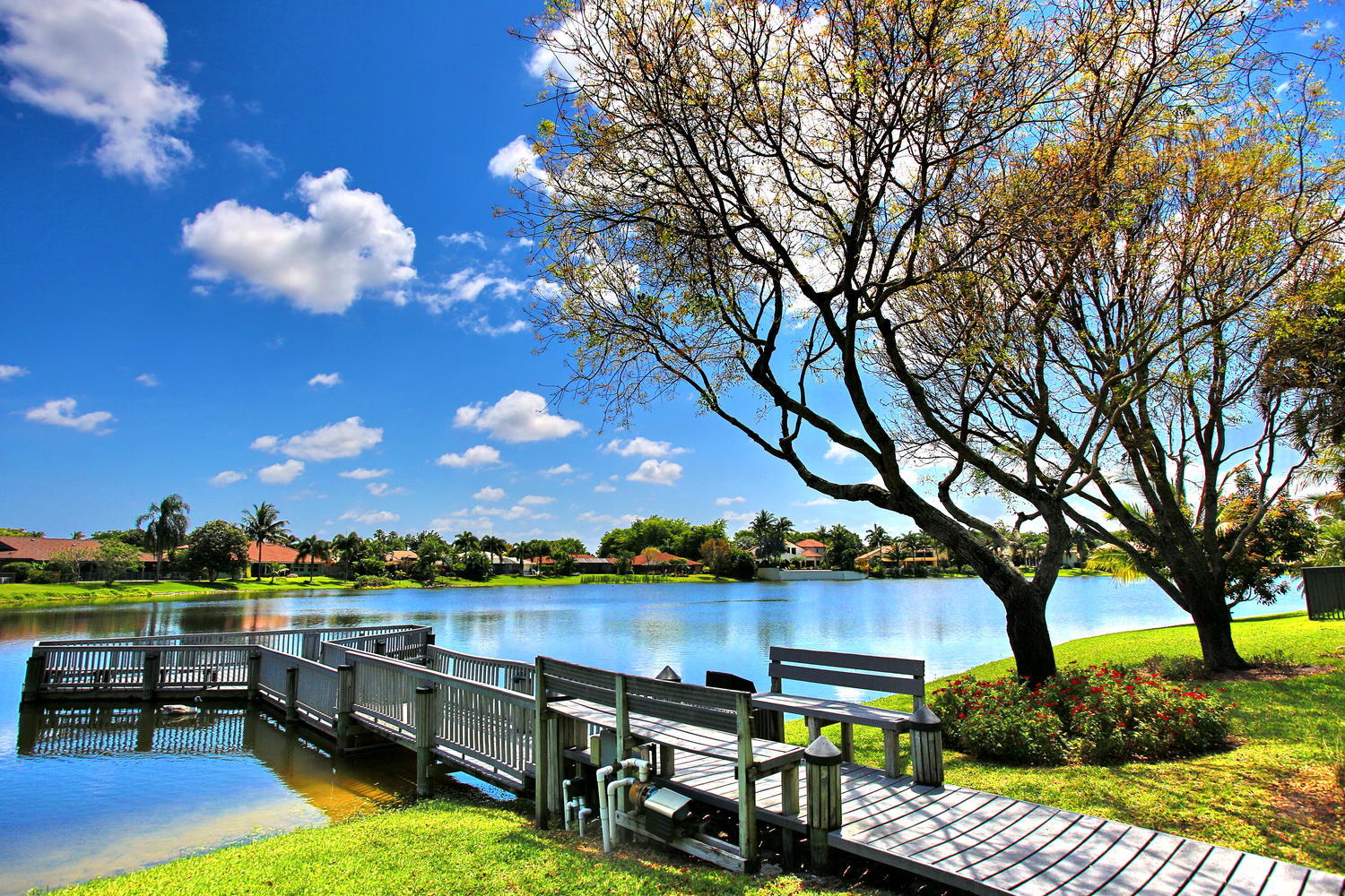 17700 Holly Brook Way Boca Raton, FL 33487 - Photo 32 of 33 032-33-Community Fishing Dock