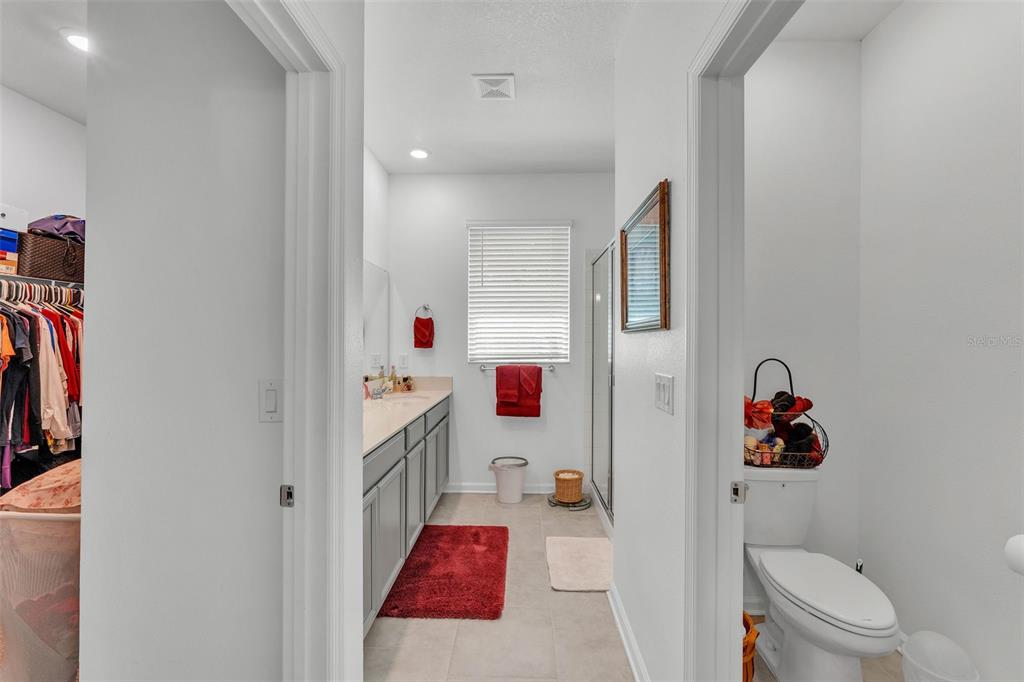 280 Pershing Street Bartow, FL 33830 - Photo 22 of 41 a very nice looking room with a white walls