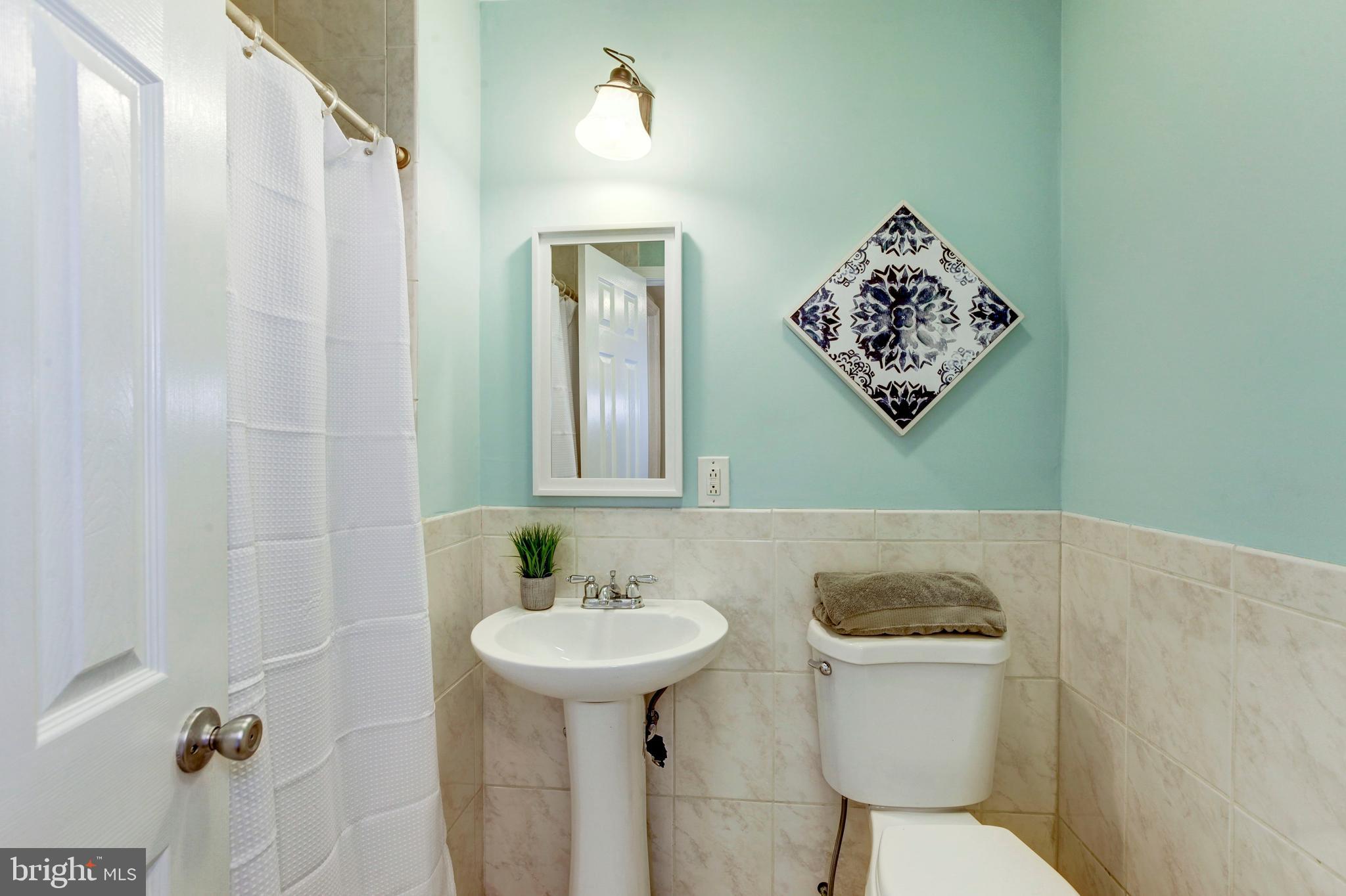 7820 Miller Fall Road Rockville, MD 20855 - Photo 23 of 27 Gallery Image 23