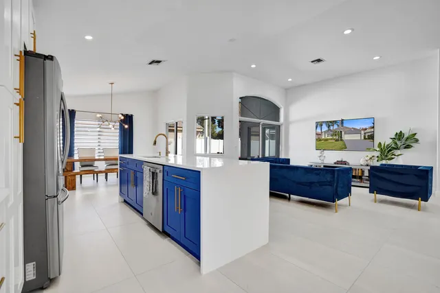 $675,000 | 4571 Northwest 6th Street, Deerfield Beach, FL 33442