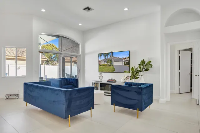 $675,000 | 4571 Northwest 6th Street, Deerfield Beach, FL 33442