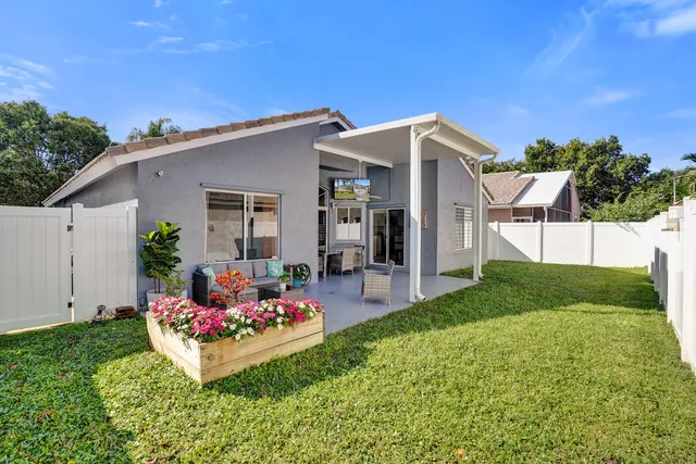 $675,000 | 4571 Northwest 6th Street, Deerfield Beach, FL 33442