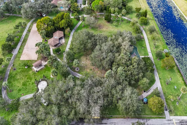 $675,000 | 4571 Northwest 6th Street, Deerfield Beach, FL 33442