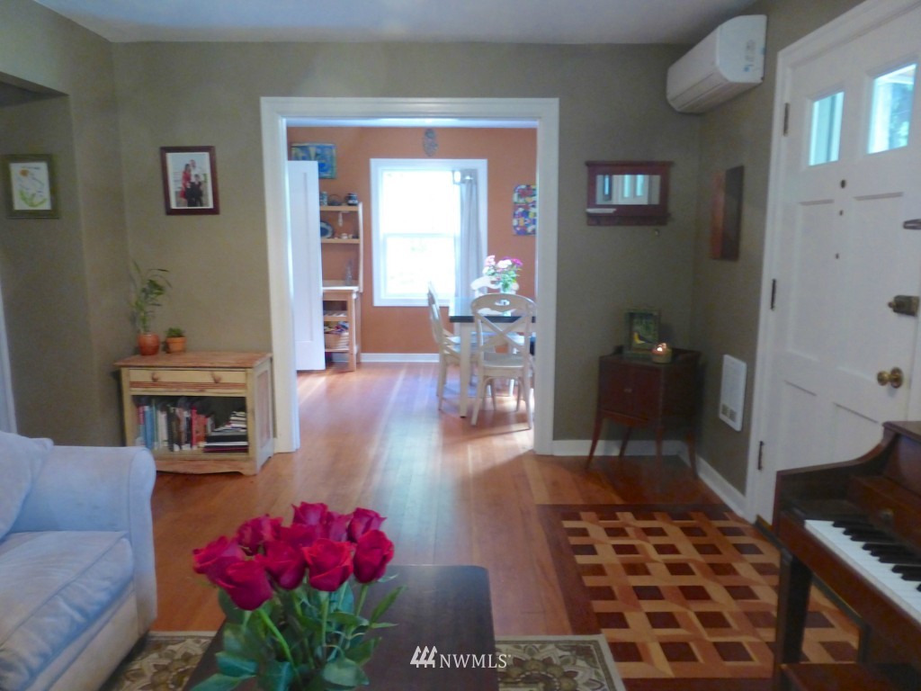 681 Old Samish Road Bellingham, WA 98229 - Photo 3 of 25 Gallery Image 3