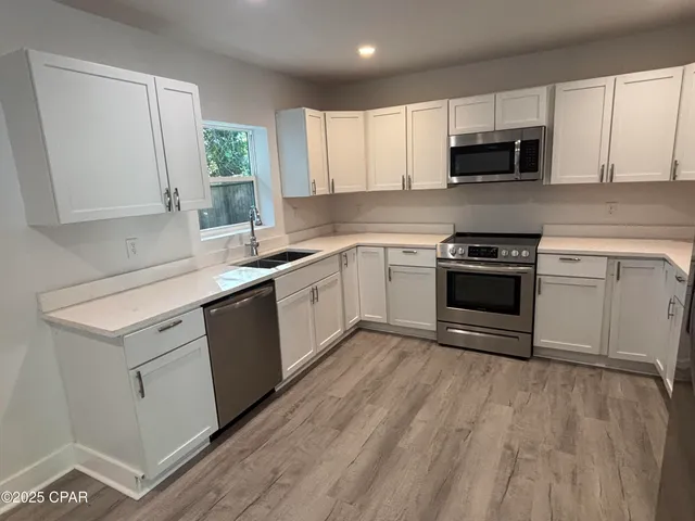 $290,000 | 25 West Cooper Drive, Panama City, FL 32404