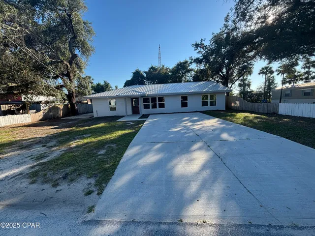 $290,000 | 25 West Cooper Drive, Panama City, FL 32404