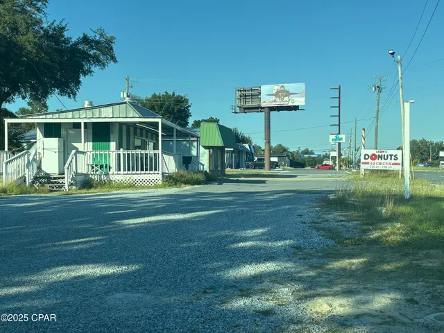 $290,000 | 25 West Cooper Drive, Panama City, FL 32404