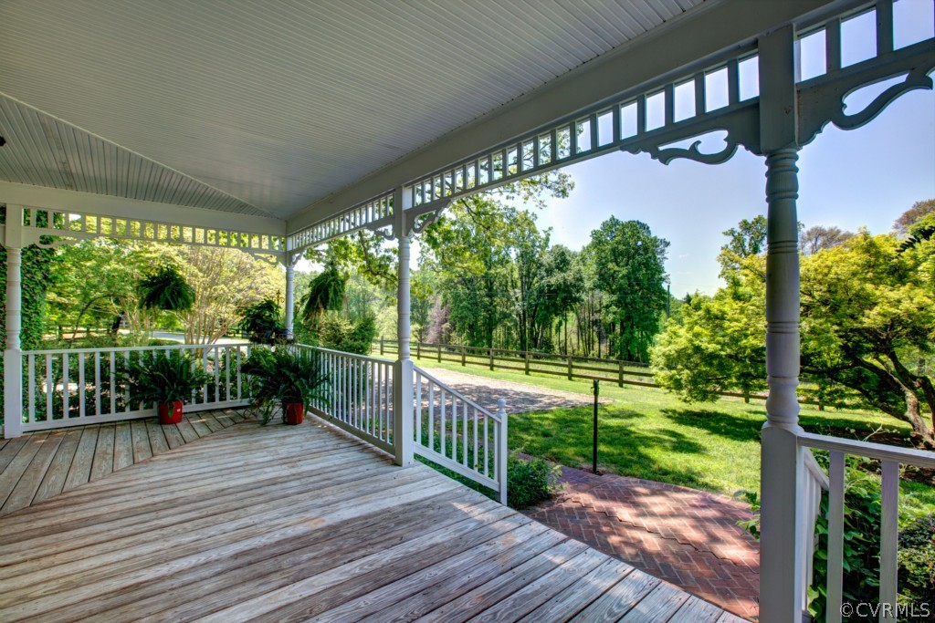 1590 Cardwell Road Crozier, VA 23039 - Photo 3 of 24