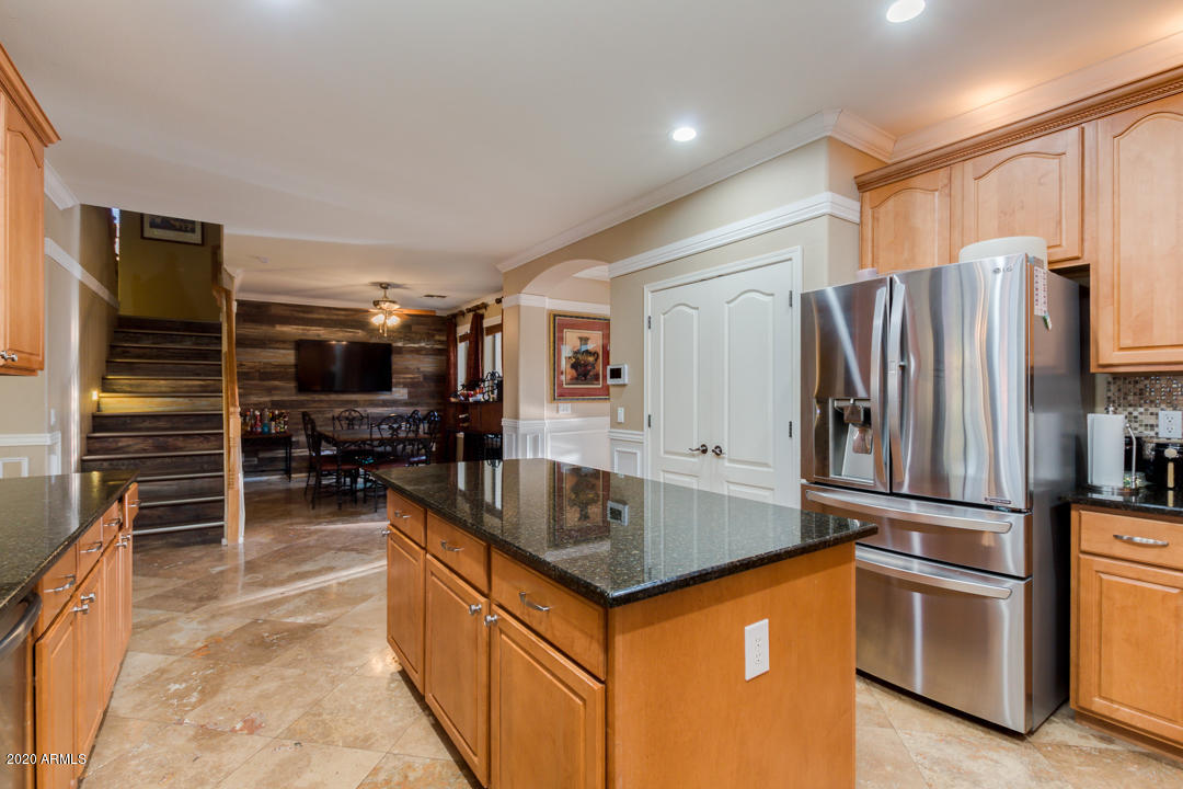 18339 North Stonegate Road Maricopa, AZ 85138 - Photo 11 of 50 14-Stonegate