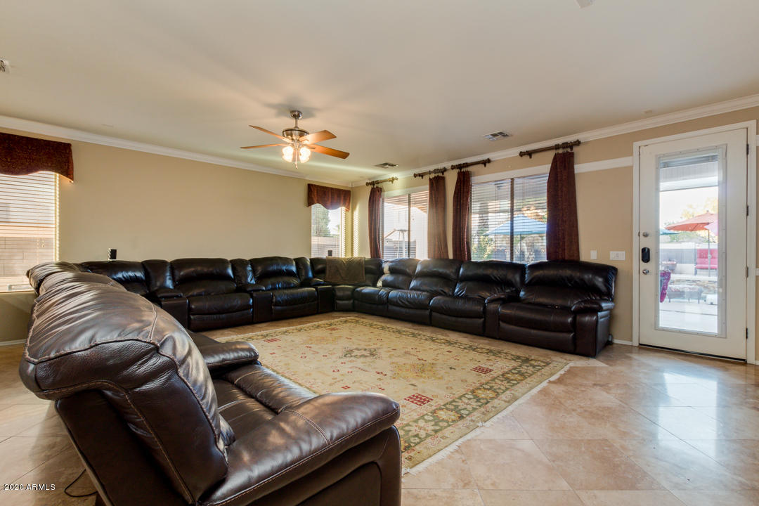 18339 North Stonegate Road Maricopa, AZ 85138 - Photo 15 of 50 18-Stonegate