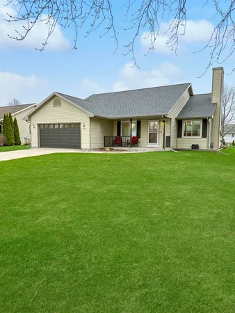 $479,900 | 4717 South 15th Street, Sheboygan, WI 53081