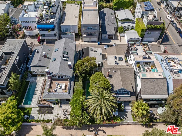 $18,800,000 | 0 27th Avenue, Venice, CA 90291