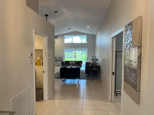 $4,500 | 10596 Sunset Isles Court, Boynton Beach, FL 33437