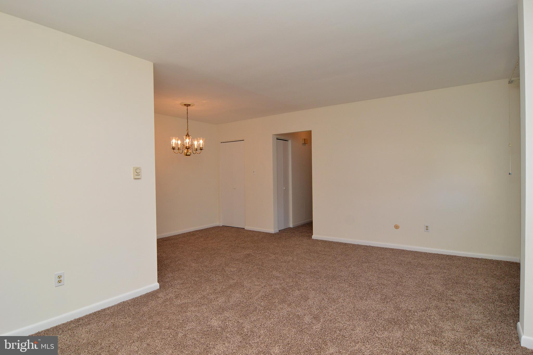 414 Mifflin Boulevard Reading, PA 19607 - Photo 7 of 29 Gallery Image 7